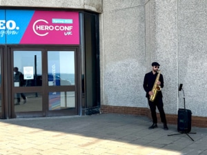 Sax player at Brighton SEO